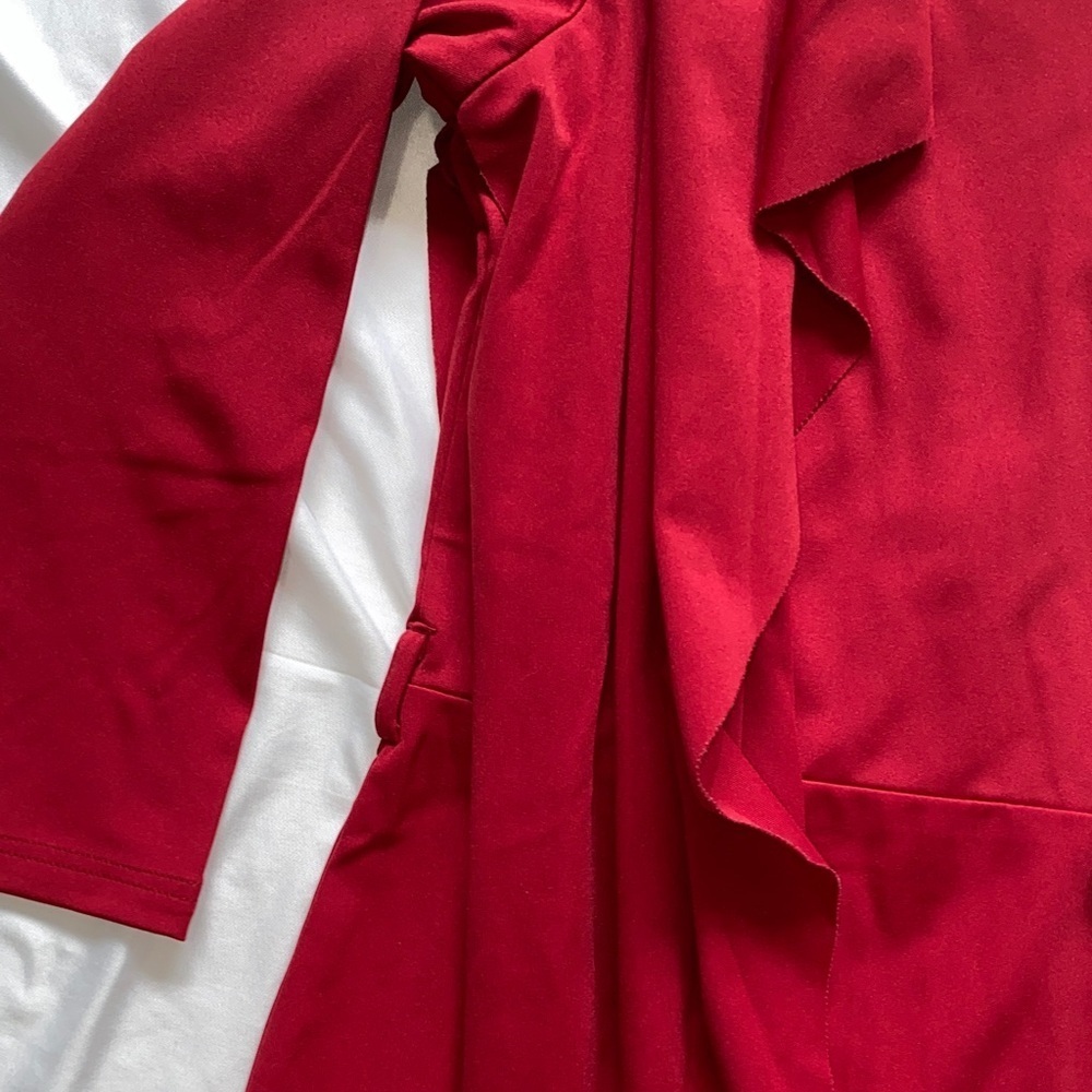 Chic Asymmetrical Red and Black Dress - Picture 6 of 14